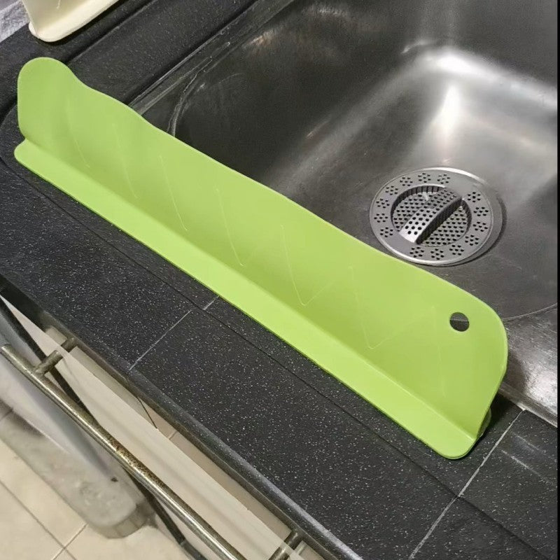 Anti-Splash Sink Splash Guard with Flexible Silicone Design – Water Stopper for Kitchen & Bathroom Sinks